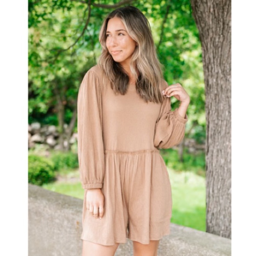 Aemi + Co Worth The Wait Kyle Romper Women’s Large Mocha Brown